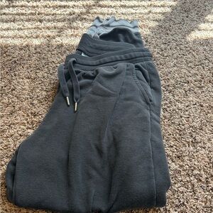Old Navy Black Sweatpants Relaxed Fit Joggers